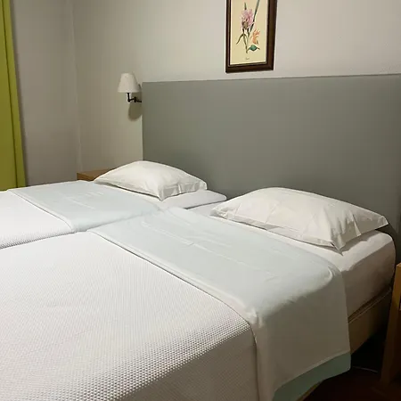 Hotell Ribadouro *